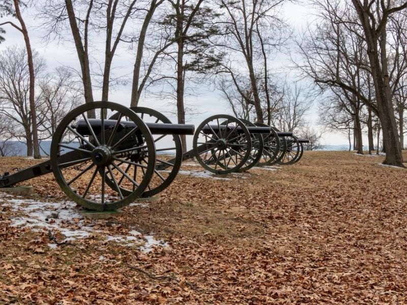 wp-content/uploads/2025/05/american-civil-war-cannons-in-winter-at-bolivar-heights-orig-2.jpg